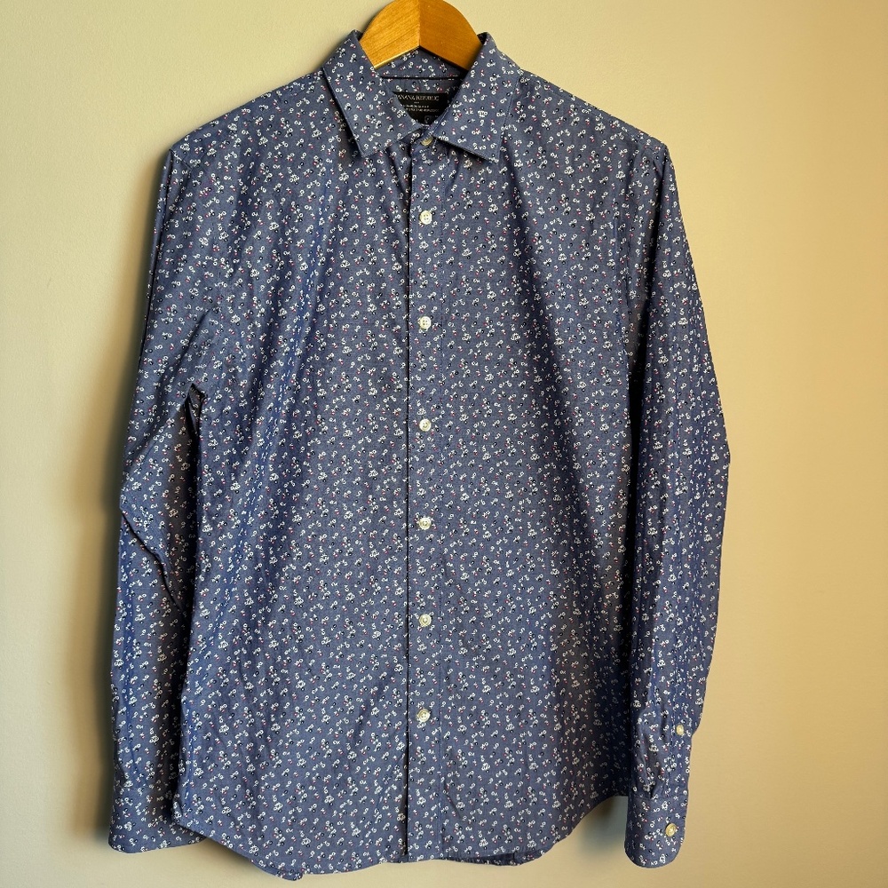 Banana Republic Factory Mens Slim Fit Button Shirt Allover Rose Print Purple Sml